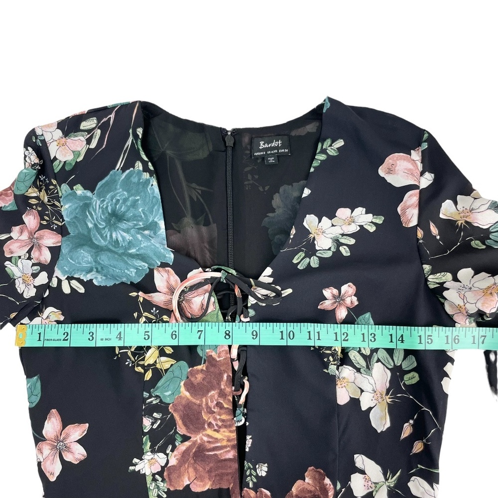 Bardot Amelia Black Floral Ruffle Bell Sleeve Playsuit Romper Size 4‎ XS - Picture 5 of 7